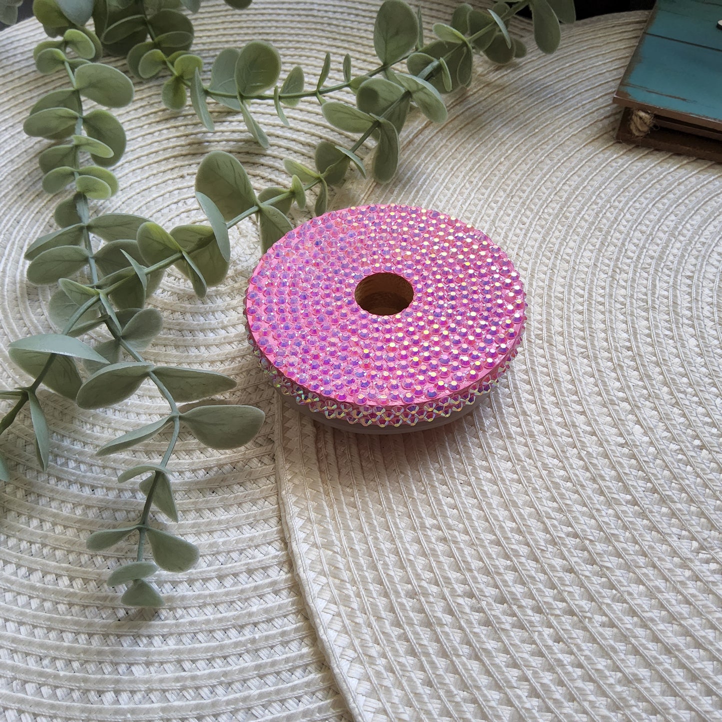 Rhinestone Bamboo Lid